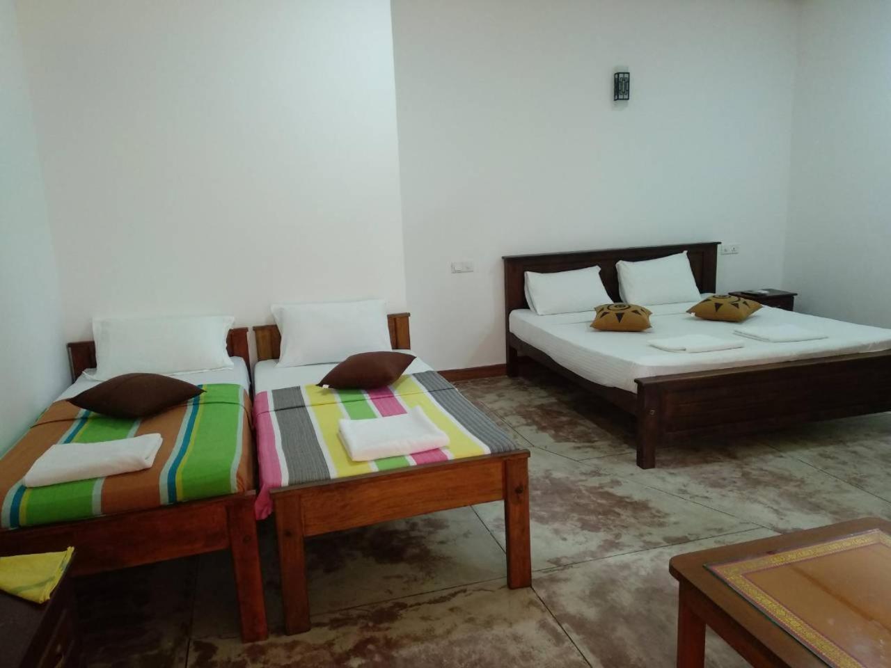 Ocean Gate Negombo Bed & Breakfast Exterior foto